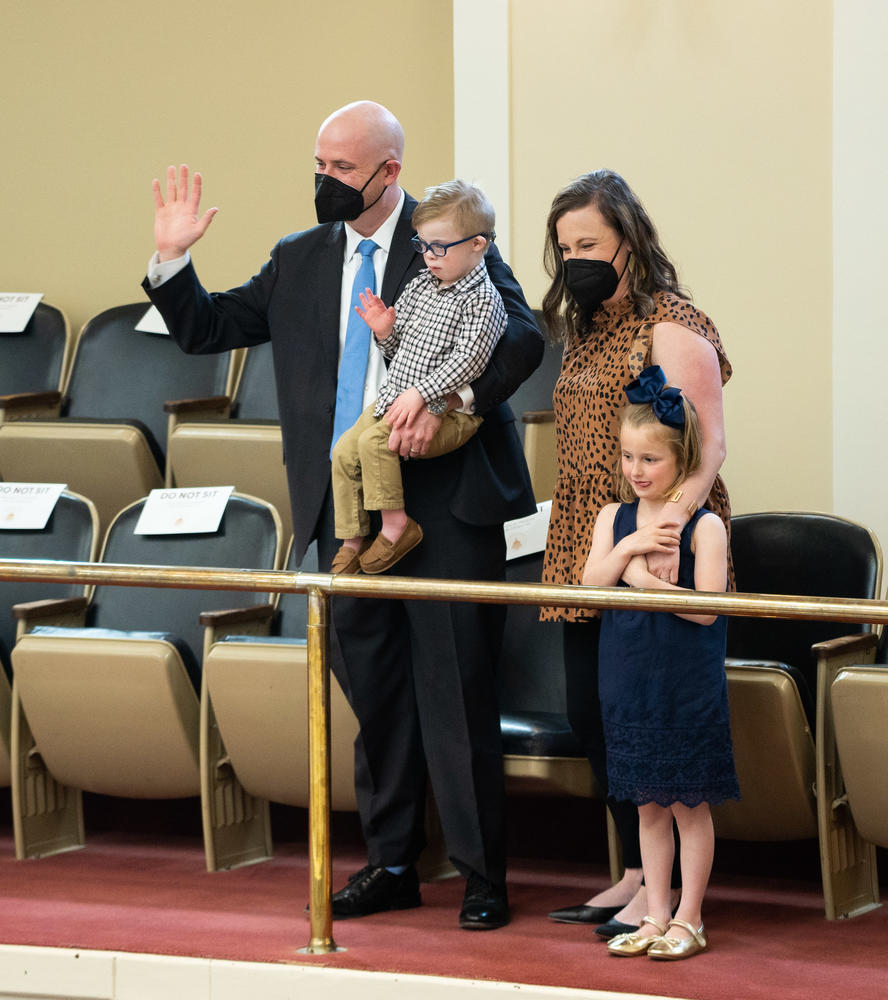CUTLINE:  Rhys, Everett, Neely and Lily Gay were introduced in the Senate gallery after “Everett’s Law” was approved on Wednesday. The bill, by Sen. Paul Rosino, R-Oklahoma City, would prohibit discrimination against a potential organ transplant recipient based solely on the person’s physical or mental disability. 