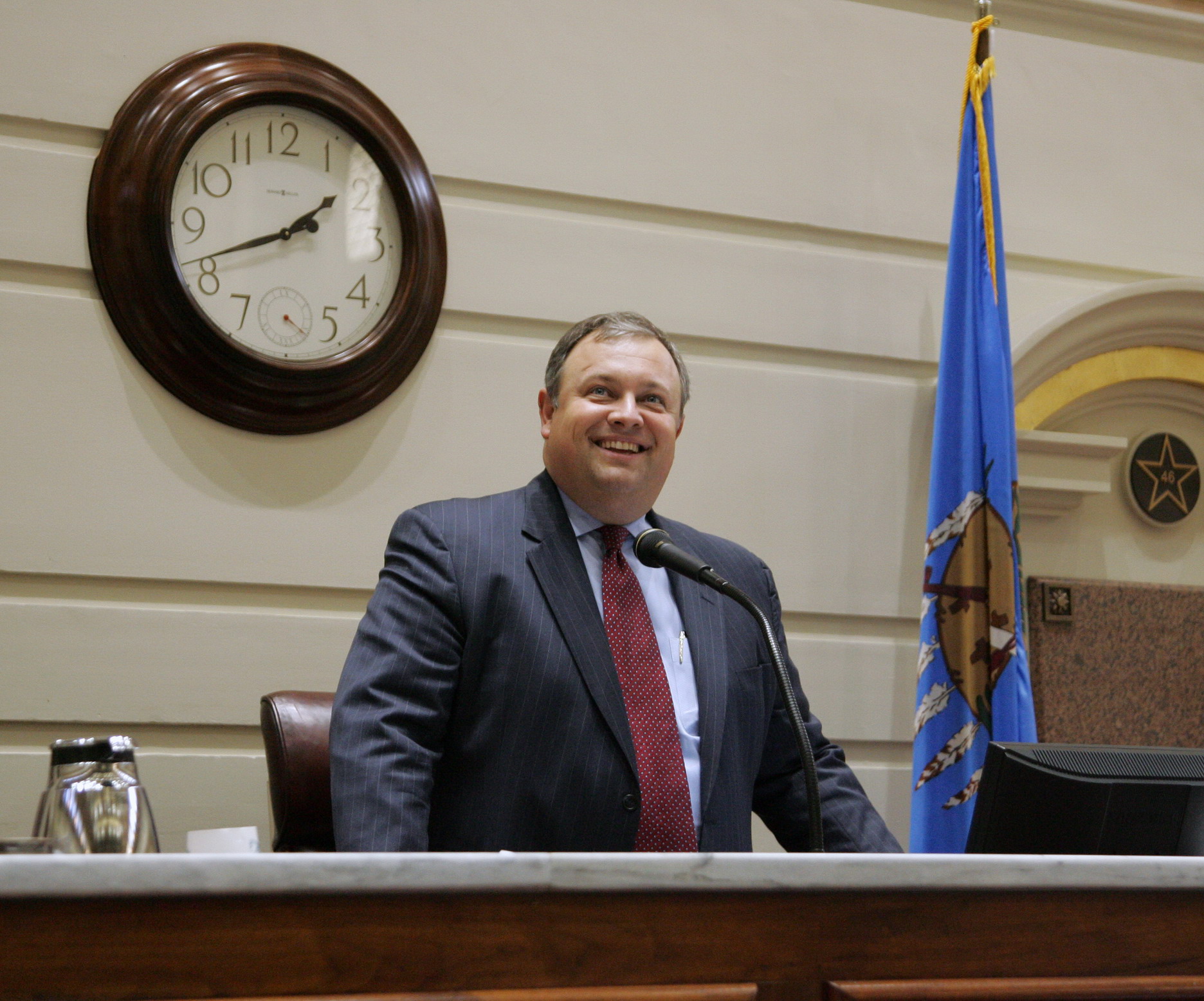 Senator Glenn Coffee presides as Co-President Pro Tempore of the Senate